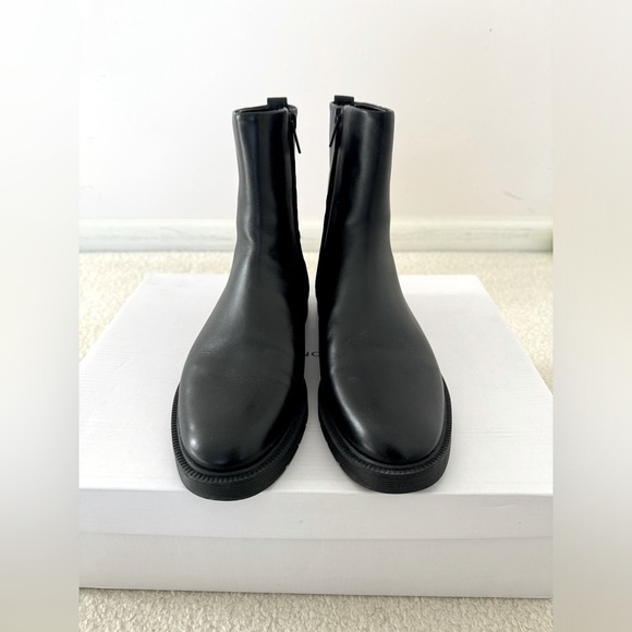 Vince Black Leather Boots - size 8.5 - Picture 3 of 13